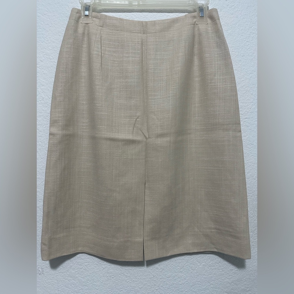Escada Silk and Wool Beige Skirt size 36